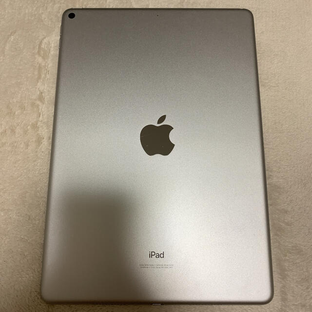 iPad(アイパッド)のiPad Air3 10.5インチ 64GB WiFiモデル シルバー スマホ/家電/カメラのPC/タブレット(タブレット)の商品写真