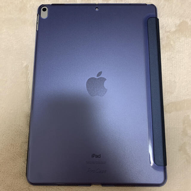 iPad(アイパッド)のiPad Air3 10.5インチ 64GB WiFiモデル シルバー スマホ/家電/カメラのPC/タブレット(タブレット)の商品写真