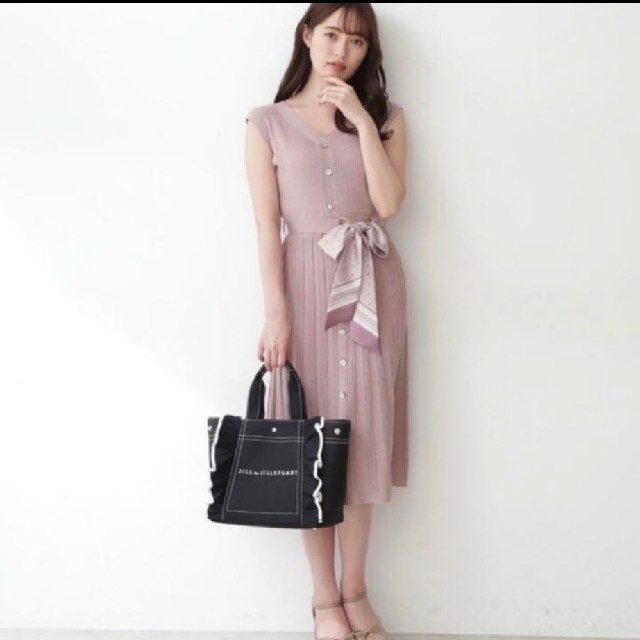 JILL by JILLSTUART(ジルバイジルスチュアート)の週末限定価格！JILL by JILLSTUART フリルキャンバストート レディースのバッグ(トートバッグ)の商品写真