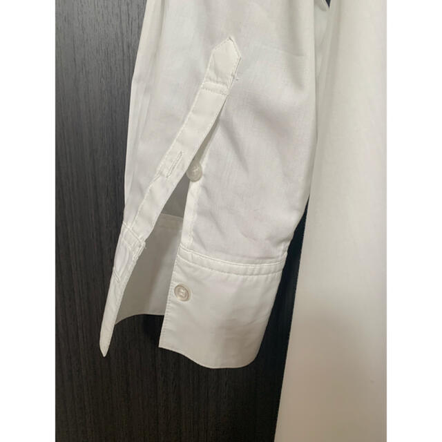 【美品】ロングリボンシャツ　Dolche. 白 レディースのトップス(シャツ/ブラウス(長袖/七分))の商品写真