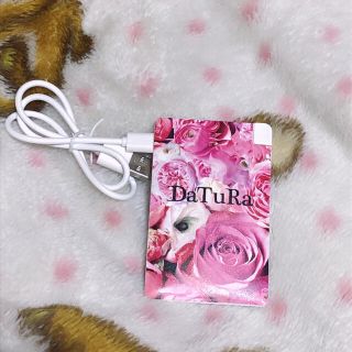 ダチュラ(DaTuRa)の♡新品未使用♡DaTuRa♡モバイルバッテリー♡(バッテリー/充電器)