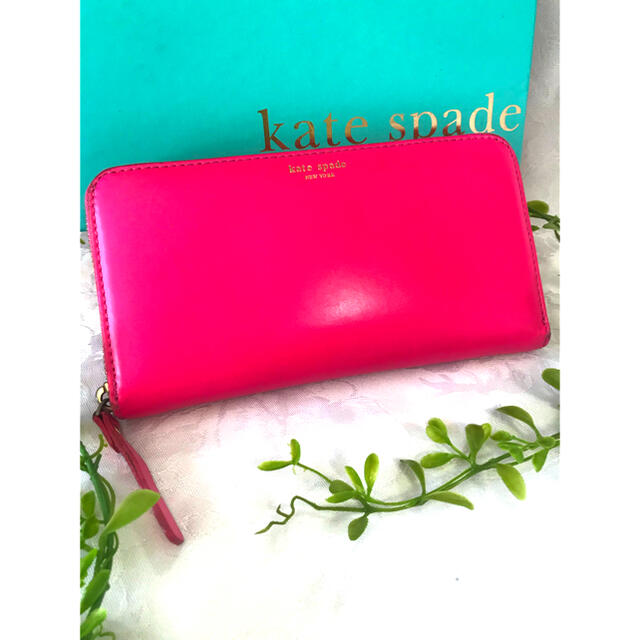 kate spade new york(ケイトスペードニューヨーク)の⭐️美品⭐️kate spade⭐️ラウンドファスナー長財布 レディースのファッション小物(財布)の商品写真