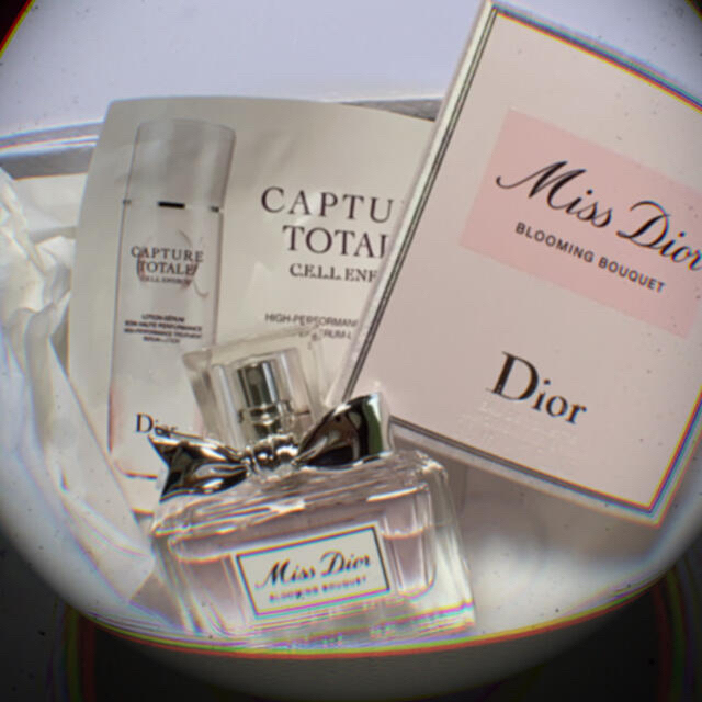 Dior(ディオール)のDIOR ブルーミング　ブーケ コスメ/美容の香水(香水(女性用))の商品写真