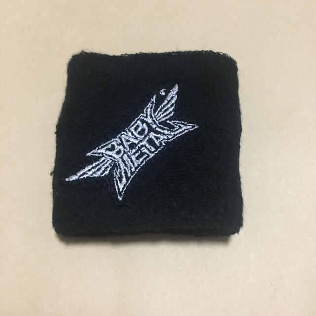 BABYMETAL(ベビーメタル)のBABYMETAL リストバンド エンタメ/ホビーのタレントグッズ(アイドルグッズ)の商品写真