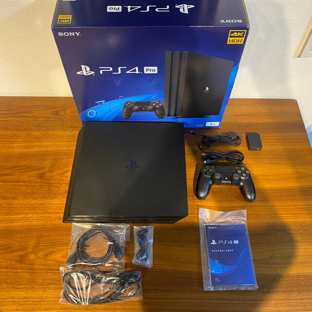 PlayStation4(プレイステーション4)の早い者勝ち❗️PS4 Pro 1T ❗️ソフト4本付き❗️ エンタメ/ホビーのゲームソフト/ゲーム機本体(家庭用ゲーム機本体)の商品写真