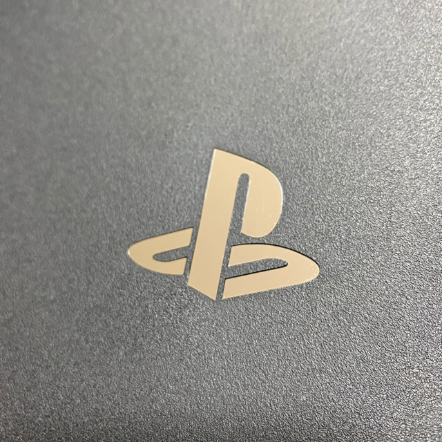 PlayStation4(プレイステーション4)の早い者勝ち❗️PS4 Pro 1T ❗️ソフト4本付き❗️ エンタメ/ホビーのゲームソフト/ゲーム機本体(家庭用ゲーム機本体)の商品写真