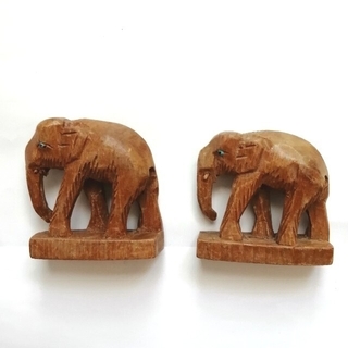 木彫り 象 ゾウ 置物 インテリア 小物 幸せの象徴(彫刻/オブジェ)