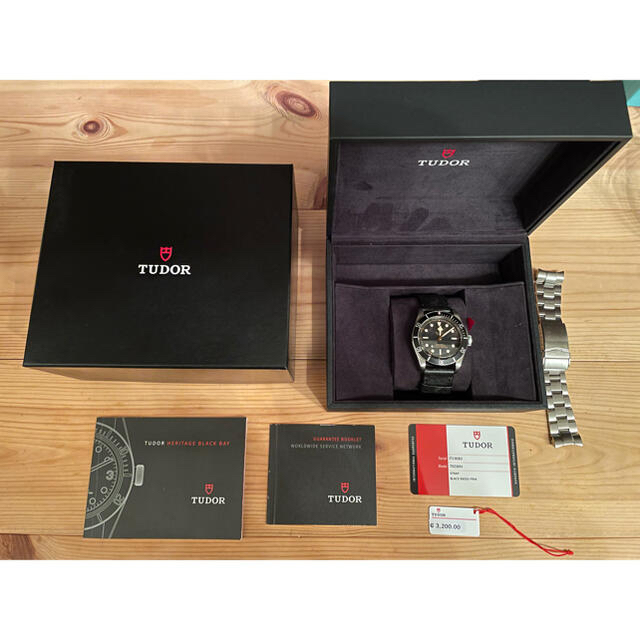 Tudor(チュードル)の210様専用 tudor blackbay チューダー　ブラックベイ メンズの時計(腕時計(アナログ))の商品写真