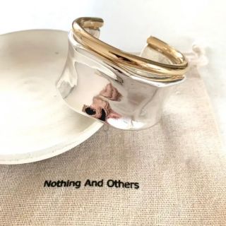 フィリップオーディベール(Philippe Audibert)のNothing And Others バングル ゴールドミックス(ブレスレット/バングル)