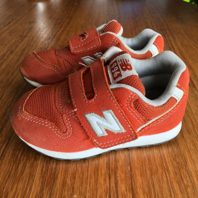 New Balance(ニューバランス)の激安 美品 ニューバランス 13.5 cm オレンジ 996 キッズ/ベビー/マタニティのベビー靴/シューズ(~14cm)(スニーカー)の商品写真