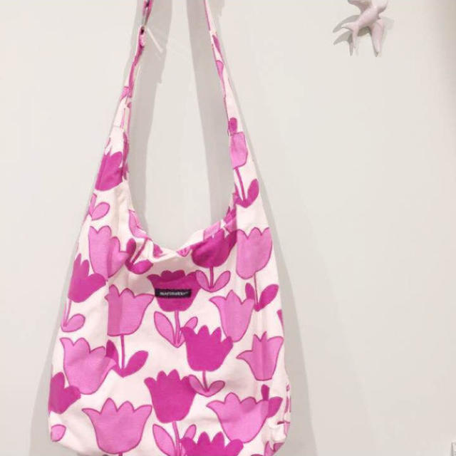marimekko(マリメッコ)のマリメッコ チューリップショルダーバッグ レディースのバッグ(ショルダーバッグ)の商品写真