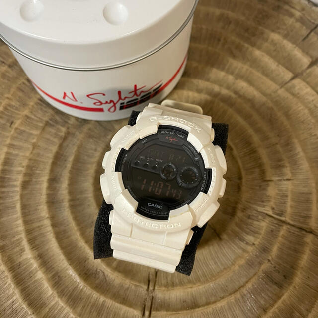 【G-SHOCK】オフホワイト/レア 2011限定 サイン刻印 美品