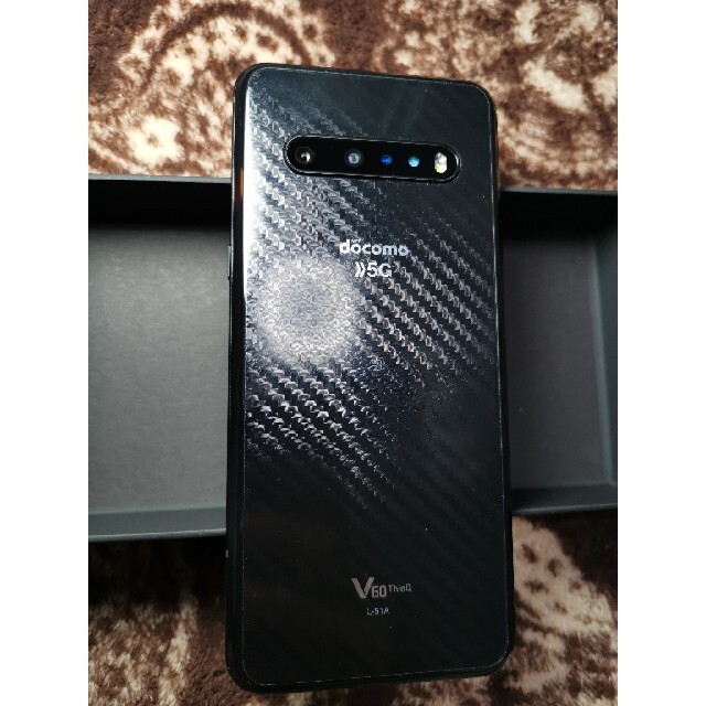 LG v60 thinQ 美品　docomo スマホ/家電/カメラのスマートフォン/携帯電話(スマートフォン本体)の商品写真