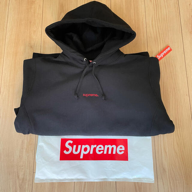 シュプリーム　パーカー　supreme trademark hooded