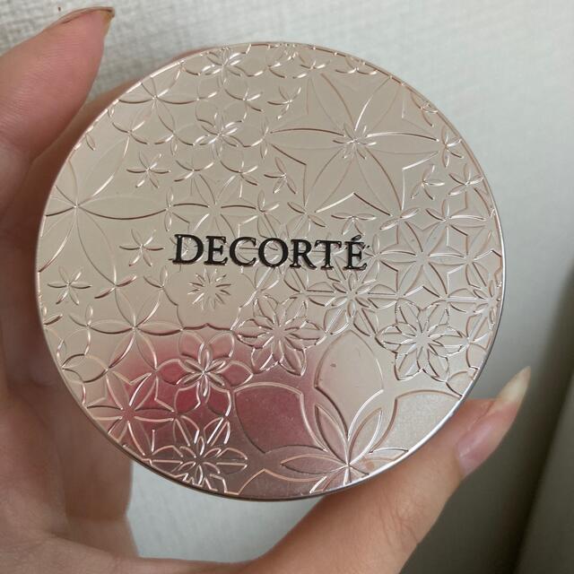 COSME DECORTE(コスメデコルテ)のコスメデコルテ　フェイスパウダー　トランスルーセント00 2回使用 コスメ/美容のベースメイク/化粧品(フェイスパウダー)の商品写真