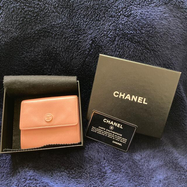 CHANEL(シャネル)のシャネル　ココボタン　２つ折り　折り畳み　財布　ウォレット レディースのファッション小物(財布)の商品写真