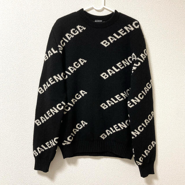 BALENCIAGA ロゴニット-