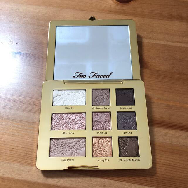 Too Faced(トゥフェイス)のナチュラルアイズ　ニュートラル　アイシャドウパレット コスメ/美容のベースメイク/化粧品(アイシャドウ)の商品写真