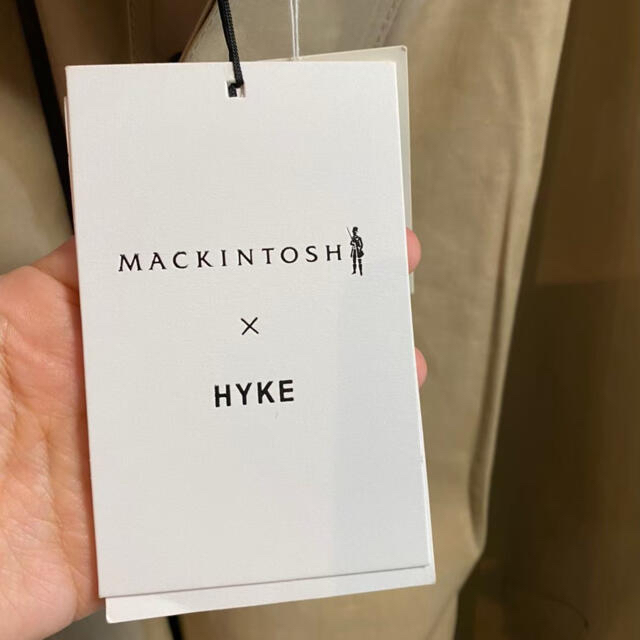 HYKE(ハイク)のクーポン期間のみhyke×Mackintoshハイクマッキントッシュコラボケープ メンズのジャケット/アウター(ポンチョ)の商品写真