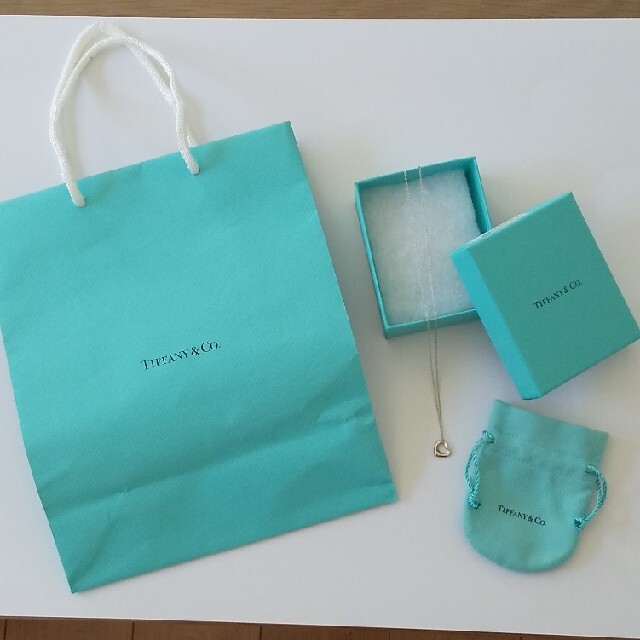 TIFFANY & Co.    オープンハートペンダント