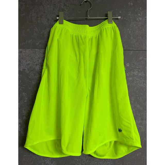 NIKE(ナイキ)のballaholic Basic Zip Shorts (volt) XXL  スポーツ/アウトドアのスポーツ/アウトドア その他(バスケットボール)の商品写真