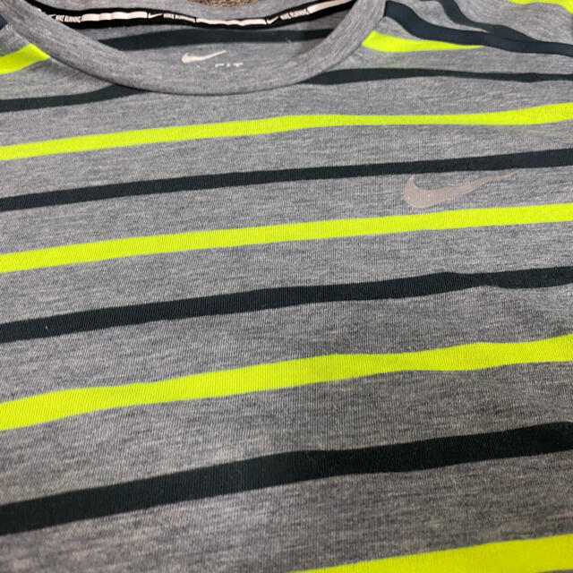 NIKE(ナイキ)の【未使用】NIKE ナイキ　蛍光色Tシャツ メンズのトップス(Tシャツ/カットソー(半袖/袖なし))の商品写真