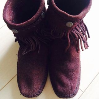 ミネトンカ(Minnetonka)のMINNETONKAブーツ フリーズ ローズ スナイデル ナイン UGG(ブーツ)