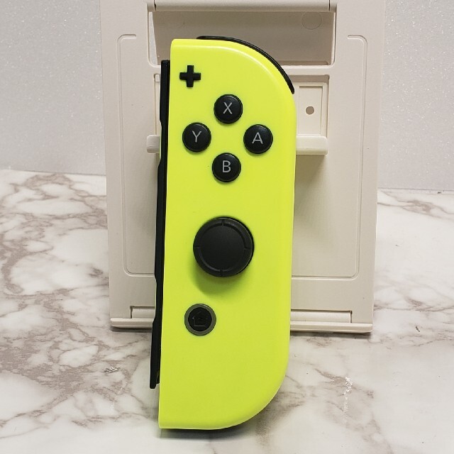 美品　人気カラー ス Switch ブルー・イエロー ジョイコン 2