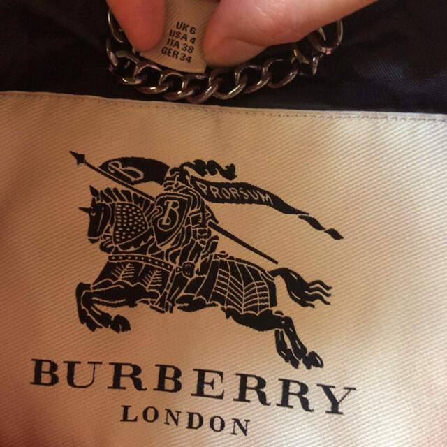 BURBERRY(バーバリー)のバーバリーロンドン Burberry London トレンチコート ピンク レディースのジャケット/アウター(トレンチコート)の商品写真