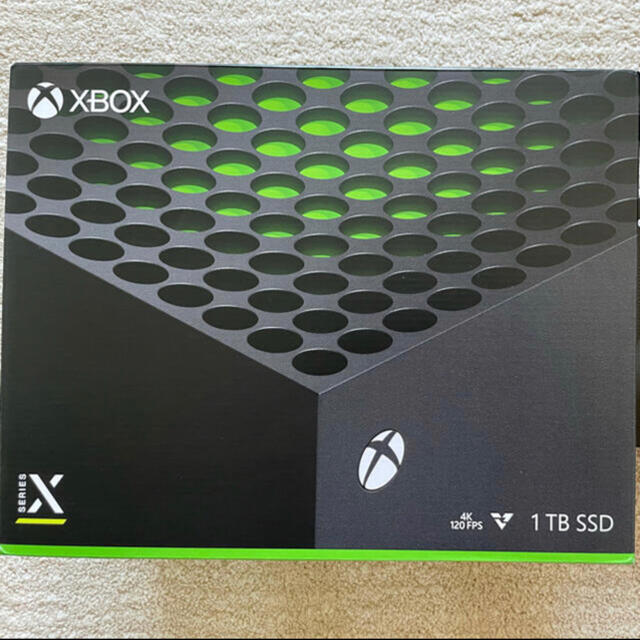 Xbox(エックスボックス)の新品未開封 Microsoft Xbox Series X エンタメ/ホビーのゲームソフト/ゲーム機本体(家庭用ゲーム機本体)の商品写真