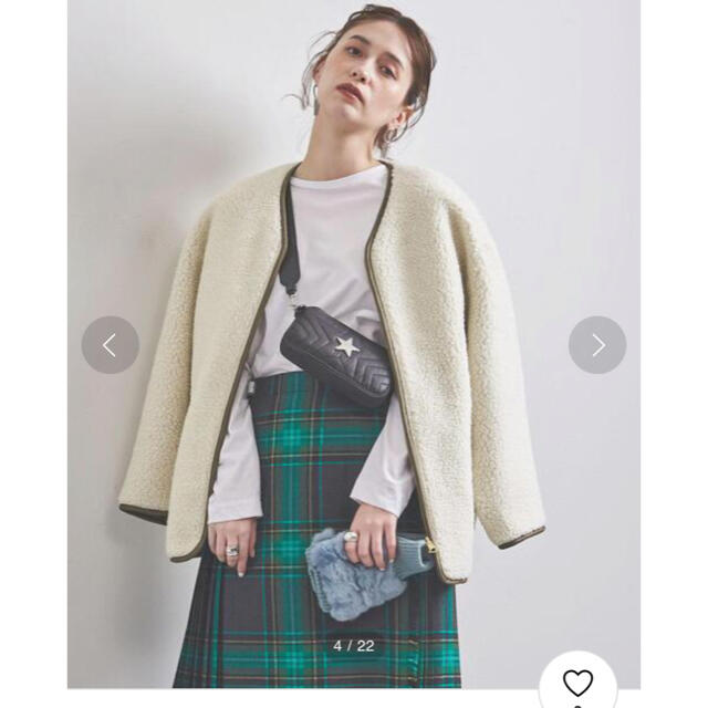 UNITED ARROWS(ユナイテッドアローズ)のボアリバーシブルブルゾン　 レディースのジャケット/アウター(ブルゾン)の商品写真