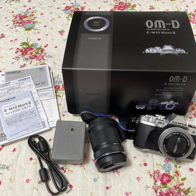 公式オンラインストア OLYMPUS OM-D E-M10 Mark III EZダブルズーム