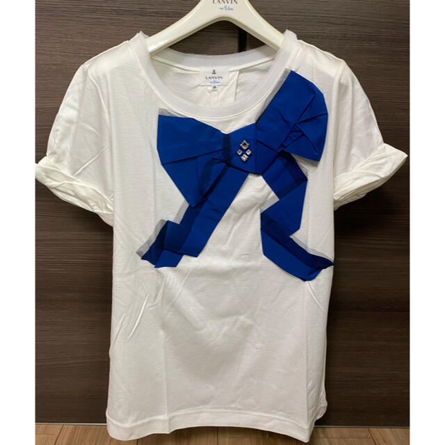 LANVIN en Bleu(ランバンオンブルー)の新品未使用　タグ付き　ランバンオンブルー　Tシャツ　半袖　38サイズ レディースのトップス(Tシャツ(半袖/袖なし))の商品写真