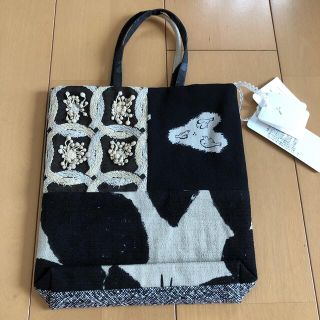 ミナペルホネン(mina perhonen)のミナペルホネン　トーストバッグ　ピース　ring flower  新品　未使用(ハンドバッグ)