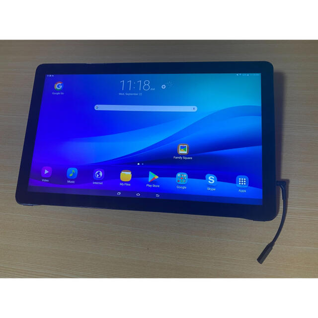 Galaxy(ギャラクシー)のGALAXY　VIEW Androidタブレット 32GB 18.4インチ スマホ/家電/カメラのPC/タブレット(タブレット)の商品写真