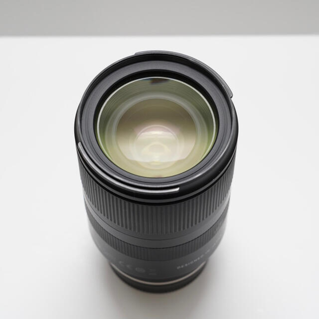 TAMRON(タムロン)のTAMRON 28-75mm f2.8 DIiii RXD スマホ/家電/カメラのカメラ(レンズ(ズーム))の商品写真