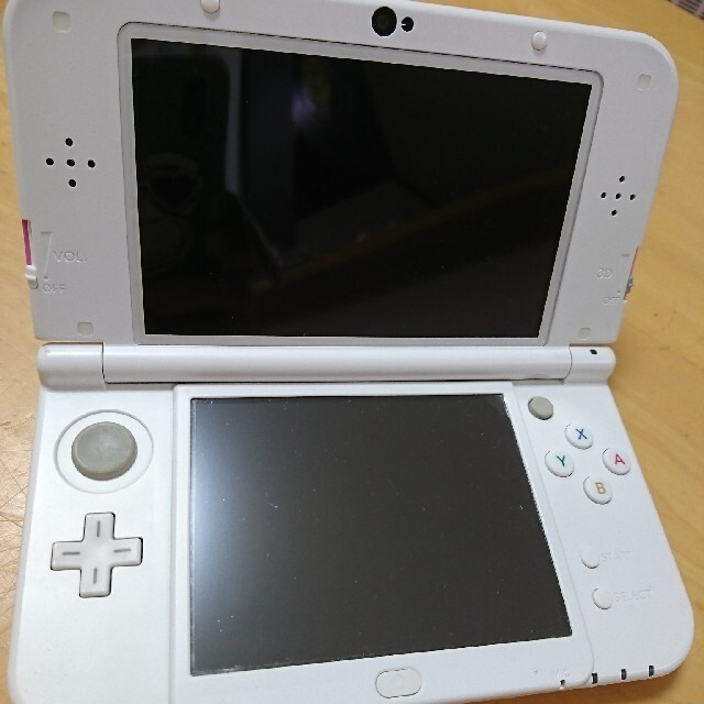 new  NINTENDO  3DS   LL あゆさん専用 エンタメ/ホビーのゲームソフト/ゲーム機本体(携帯用ゲーム機本体)の商品写真