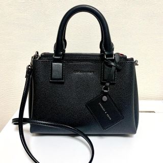 チャールズアンドキース(Charles and Keith)のCHARLS&KEITH トップハンドルストラクチャーバッグ(ハンドバッグ)