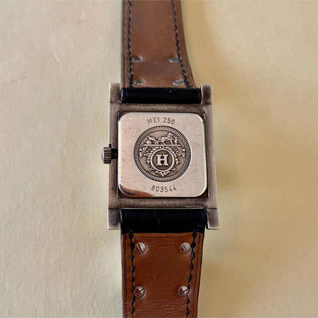 Hermes(エルメス)のHERMES メドール　シルバー&ブラック　コリエドシアン レディースのファッション小物(腕時計)の商品写真