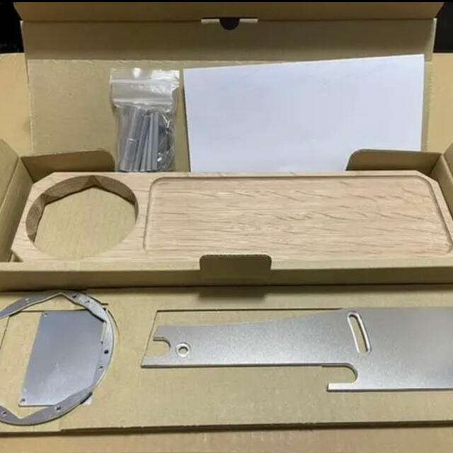 ONES TABLE(ワンズテーブル)オークヒエティ加工 新品 ONES TABLE(ワンズテーブル)オークヒエティ加工 新品