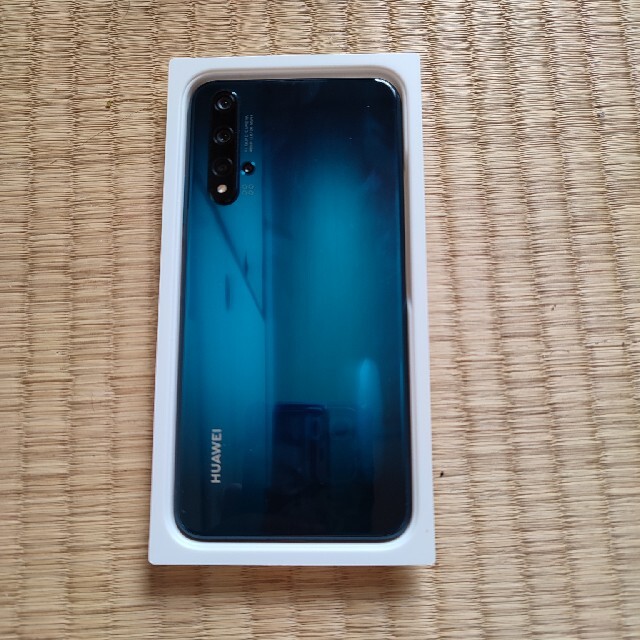 HUAWEI(ファーウェイ)のHUAWEI NOVA 5T  simフリー スマホ/家電/カメラのスマートフォン/携帯電話(スマートフォン本体)の商品写真