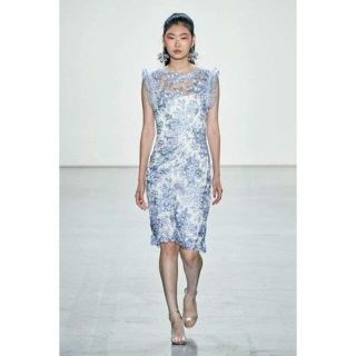 人気No.1 2 Tadashi Shoji タダシショージ WH00392NT