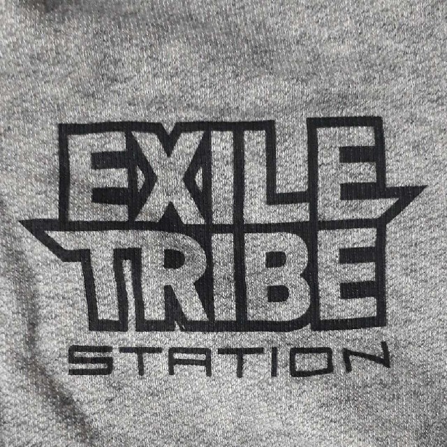 EXILE TRIBE(エグザイル トライブ)の美品★EXILE TRIBE★パーカー レディースのトップス(パーカー)の商品写真