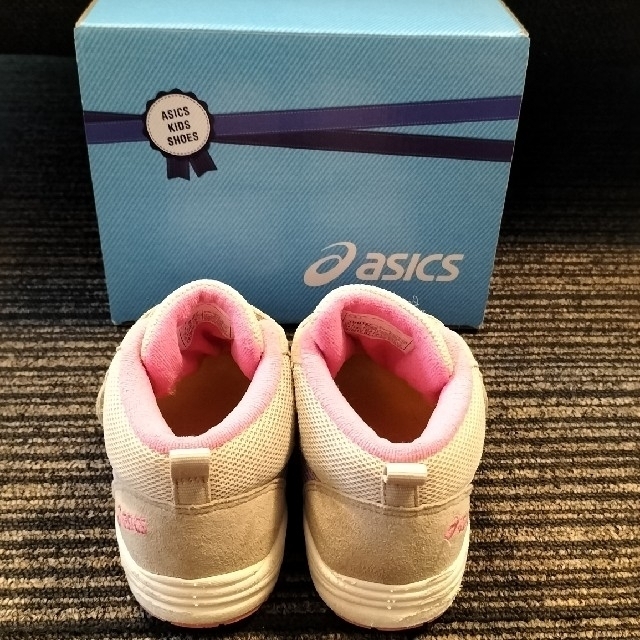 asics(アシックス)の値下げ!!!　アシックス　スニーカー　キッズ　16,0cm キッズ/ベビー/マタニティのキッズ靴/シューズ(15cm~)(スニーカー)の商品写真