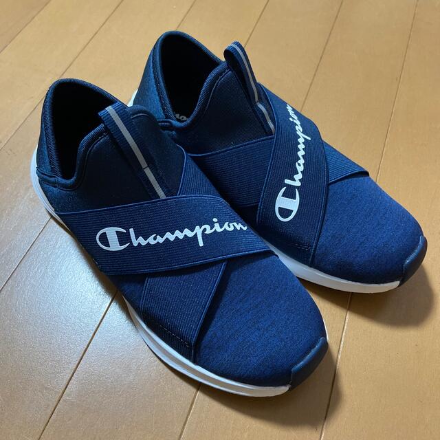 Champion(チャンピオン)のChampion スニーカー ネイビー　23cm レディースの靴/シューズ(スニーカー)の商品写真