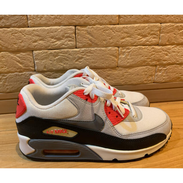 NIKE(ナイキ)のNIKE AIR MAX 90  スニーカー　26cm メンズの靴/シューズ(スニーカー)の商品写真