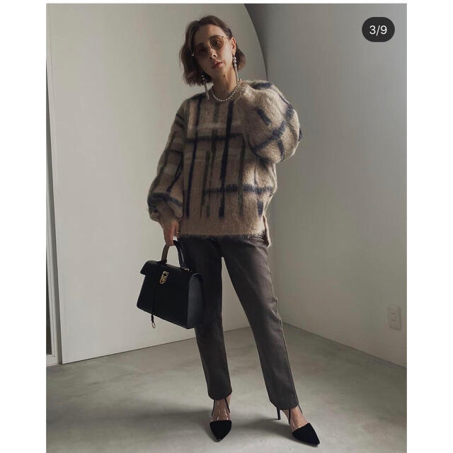 Ameri VINTAGE(アメリヴィンテージ)のAmeri アメリ　PAINT CHECK FLUFFY KNIT ニット レディースのトップス(ニット/セーター)の商品写真