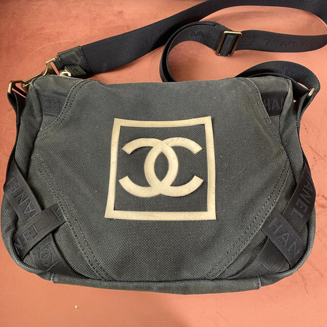 CHANELスポーツラインショルダーショルダーバッグ