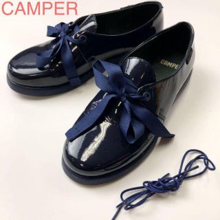 カンペール(CAMPER)のCAMPER カンペール パルメラドライ エナメルリボンシューズ 2824(ローファー/革靴)