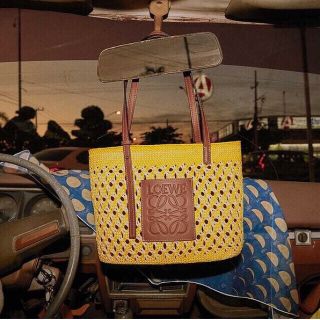 ロエベ(LOEWE)のLOEWE ロエベ　かごバッグ　バスケットバック(トートバッグ)